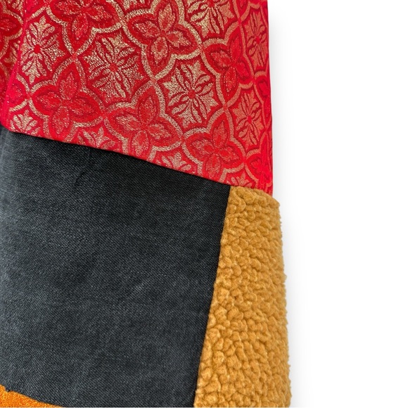 NWOT Paulo Redeem Upcycled Reclaimed Fabric 1 of 1 Blanket Cape Scarf - Picture 8 of 13